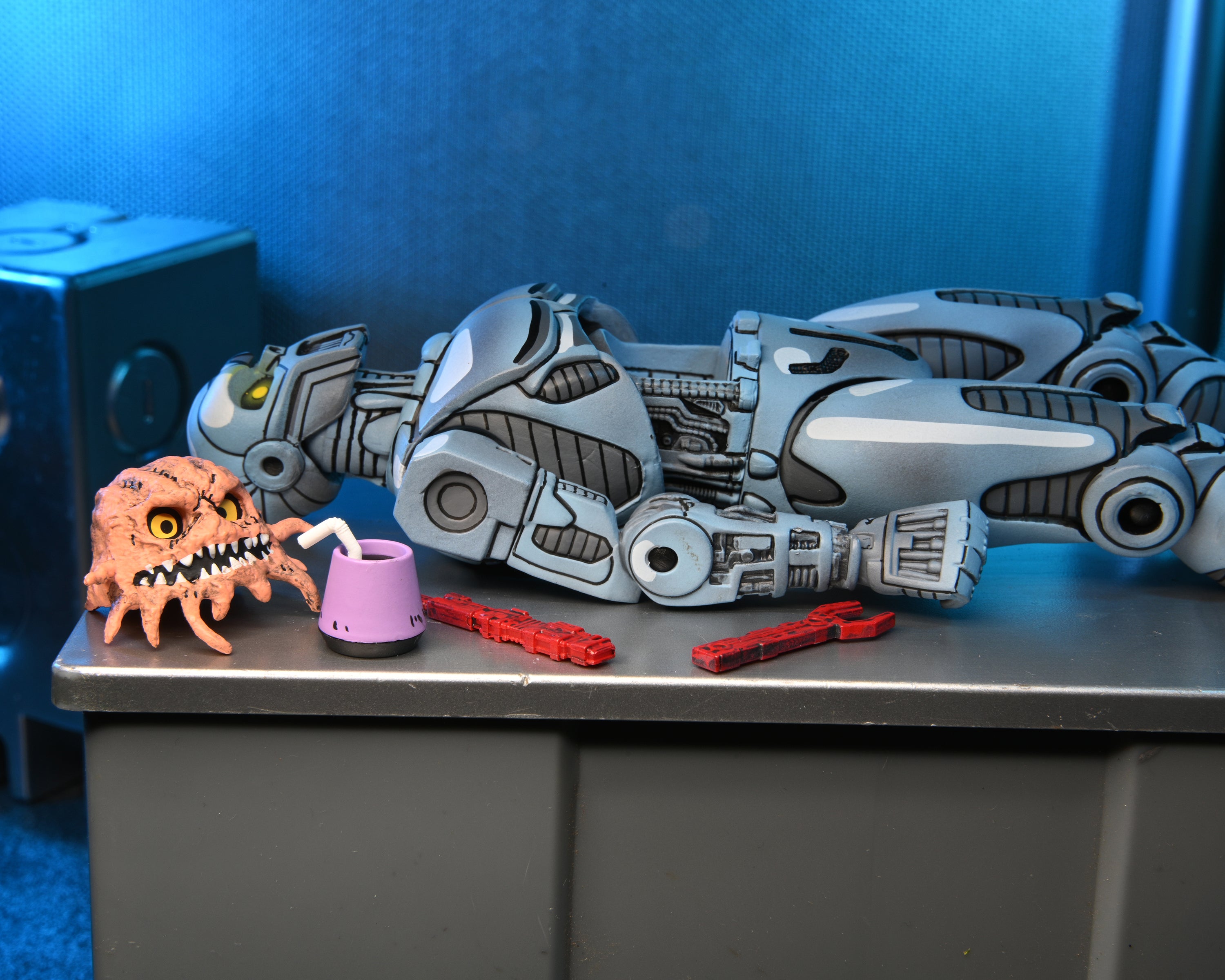 PRE-ORDER 7-inch Action Figure - TMNT Mirage Comics - Utrom