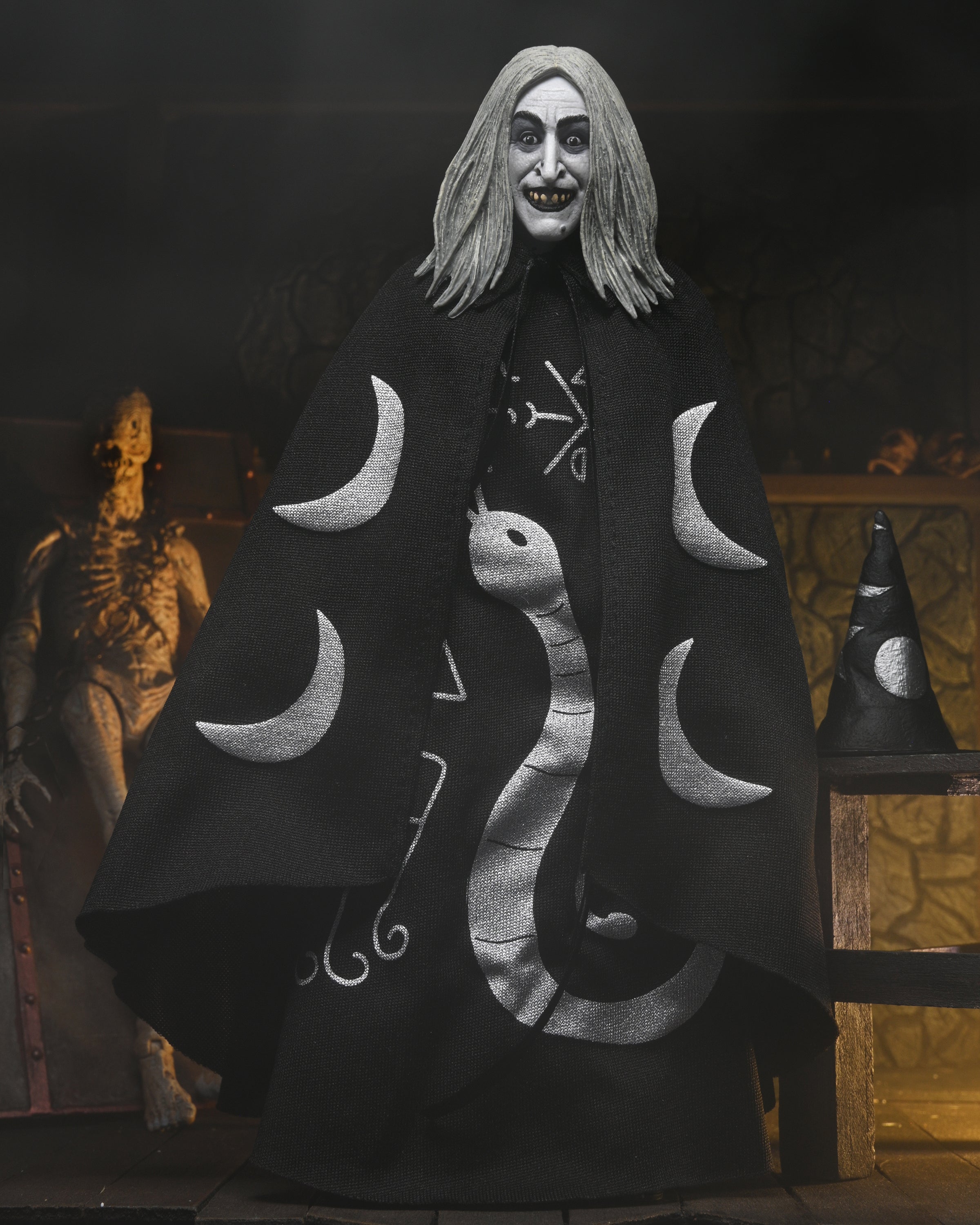 PRE-ORDER 8-inch Scale Clothed Figure - Rob Zombie The Munsters - Zombo