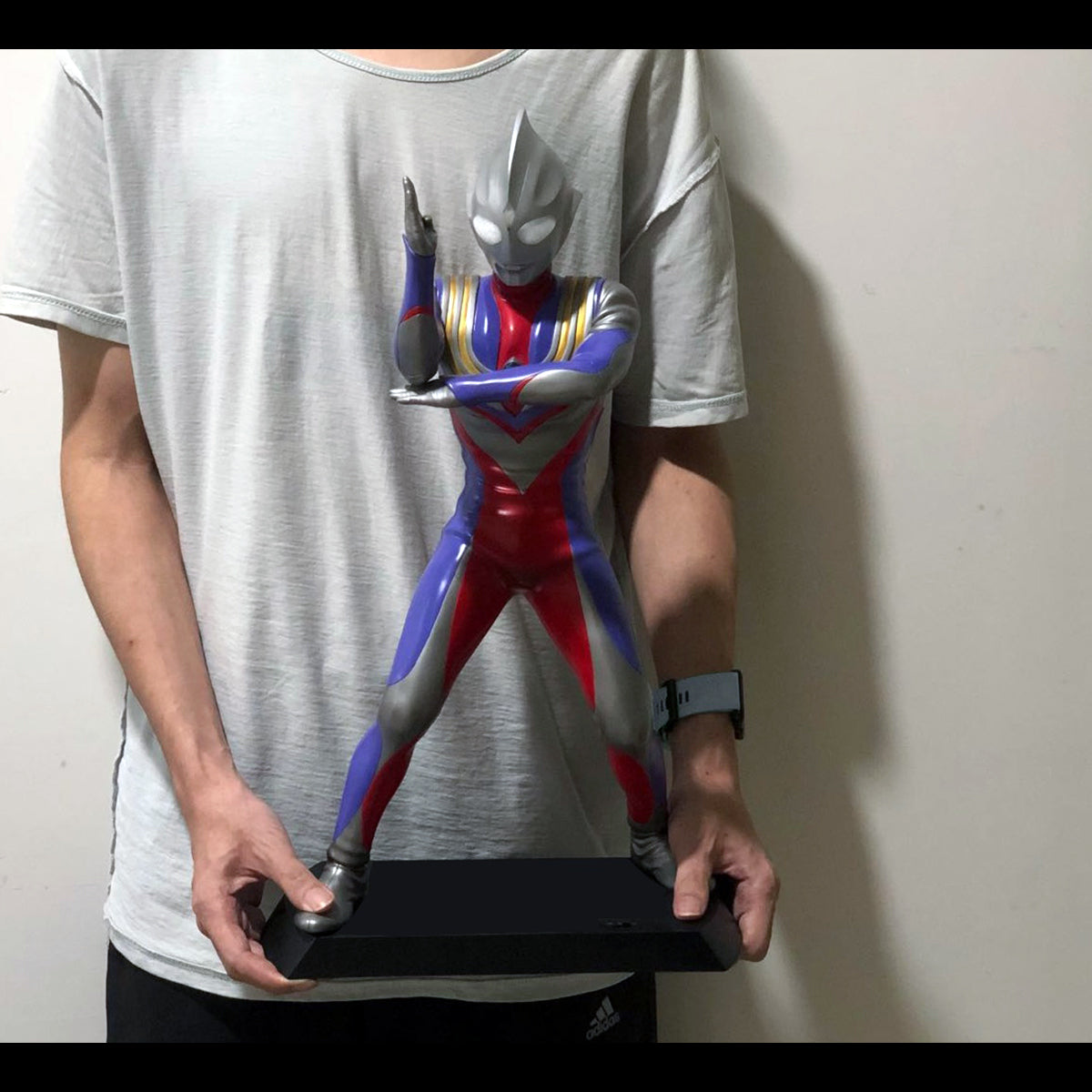 PRE-ORDER Ultimate Article - Ultraman Tiga (Multi Type)
