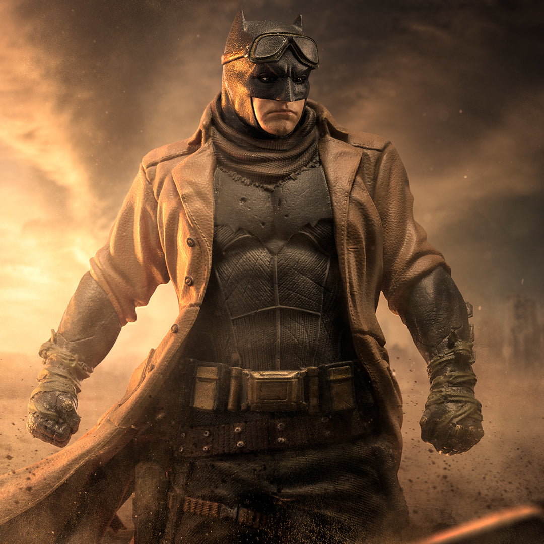 PRE-ORDER Zack Snyder's Justice League - Knightmare Batman Art Scale 1/10