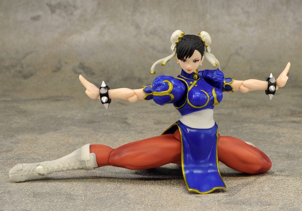IN-STOCK Bandai - S.H.Figuarts - Street Fighter V - Chun-li