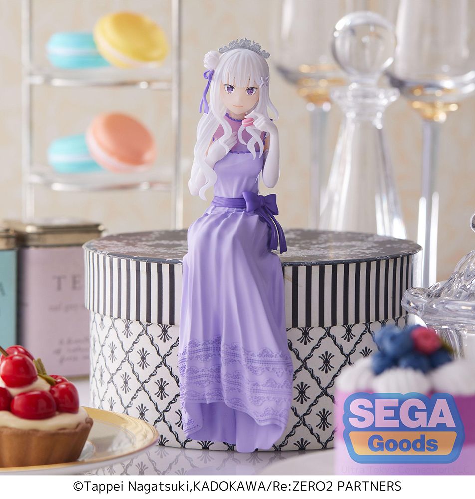 PRE-ORDER Re:ZERO -Starting Life in Another World-: Lost in Memories PM Figure - Emilia: Dressed Up Party Perching Ver.