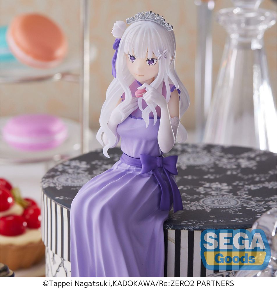 PRE-ORDER Re:ZERO -Starting Life in Another World-: Lost in Memories PM Figure - Emilia: Dressed Up Party Perching Ver.