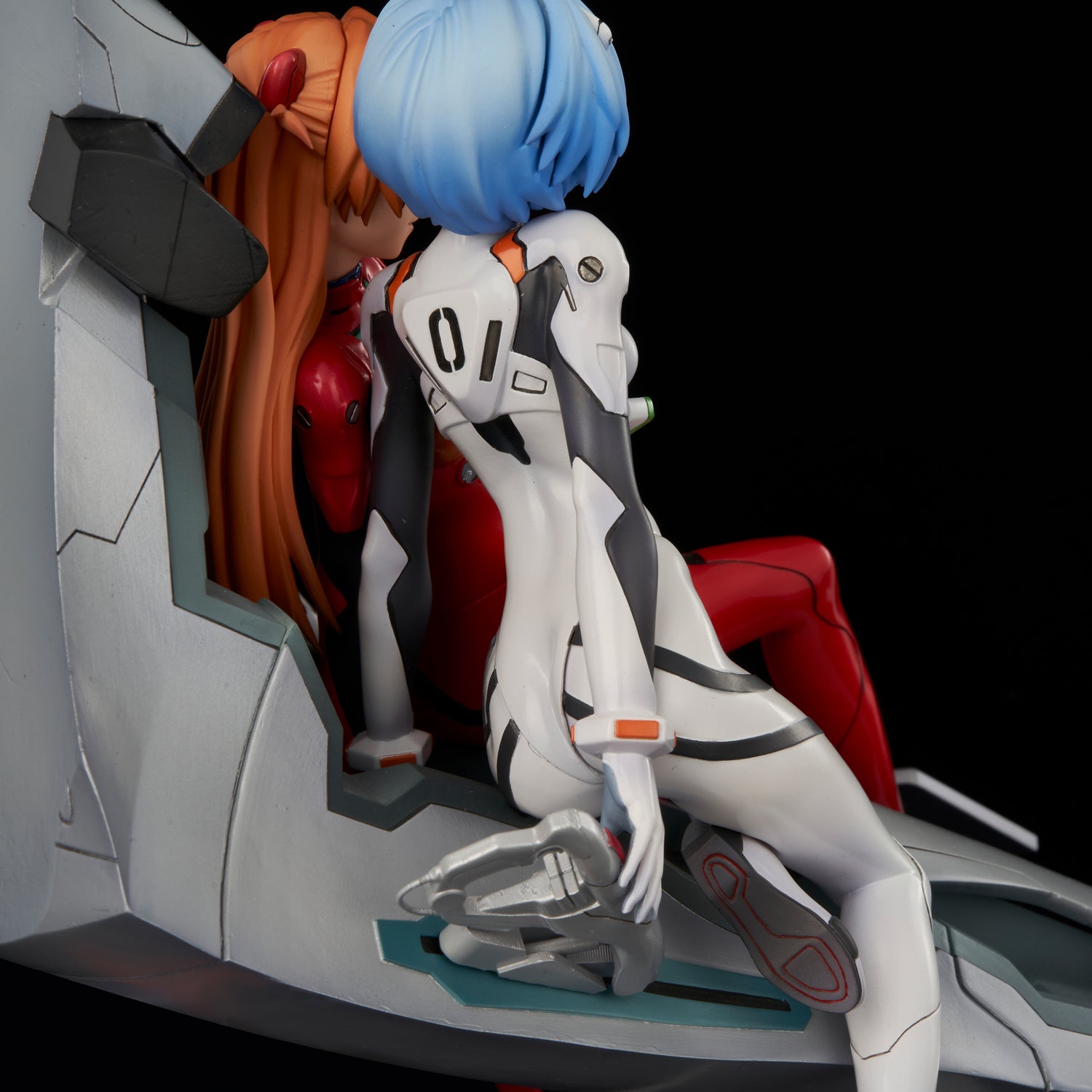 PRE-ORDER Neon Genesis Evangelion - Rei Ayanami & Asuka Langley Shikinami: Twinmore Object