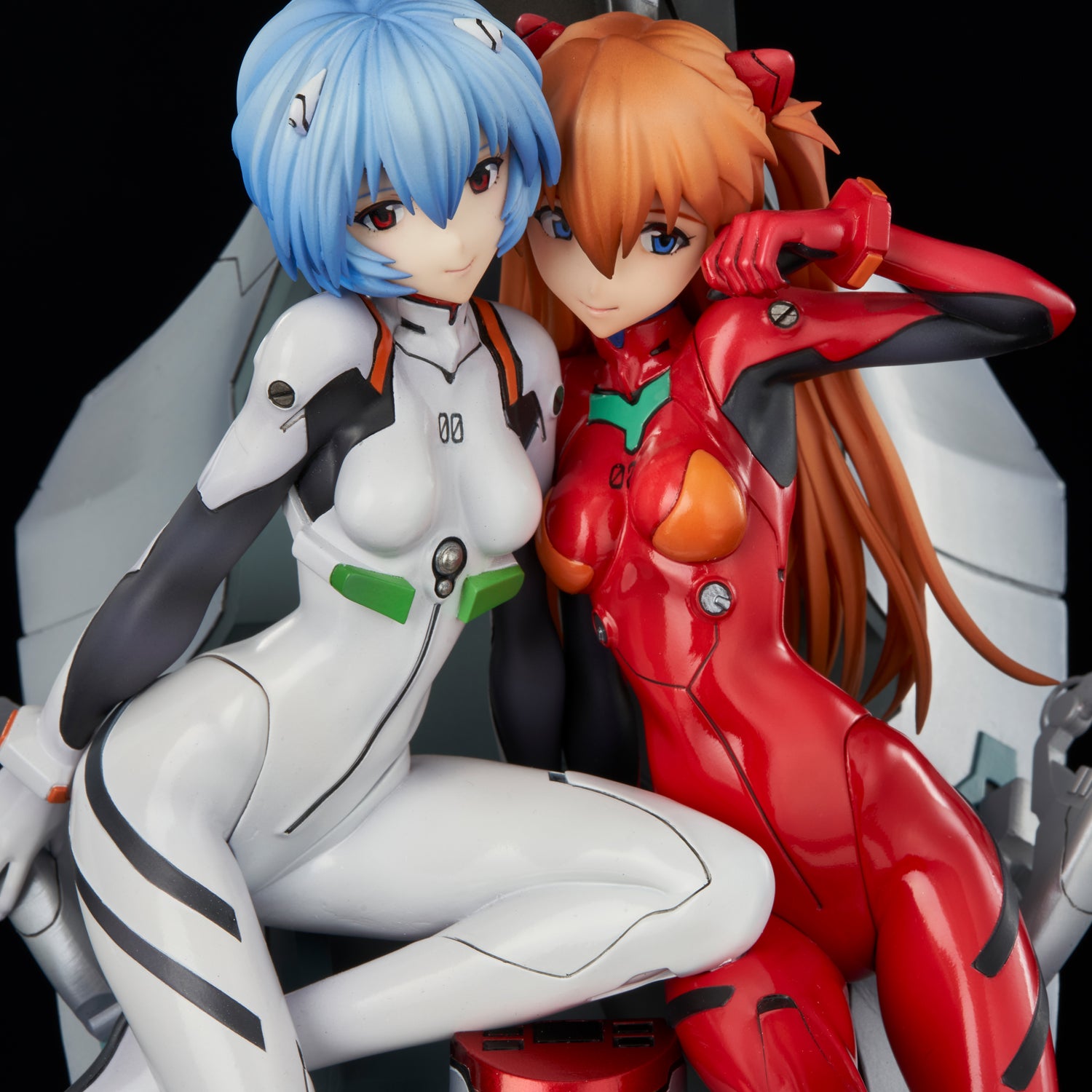PRE-ORDER Neon Genesis Evangelion - Rei Ayanami & Asuka Langley Shikinami: Twinmore Object