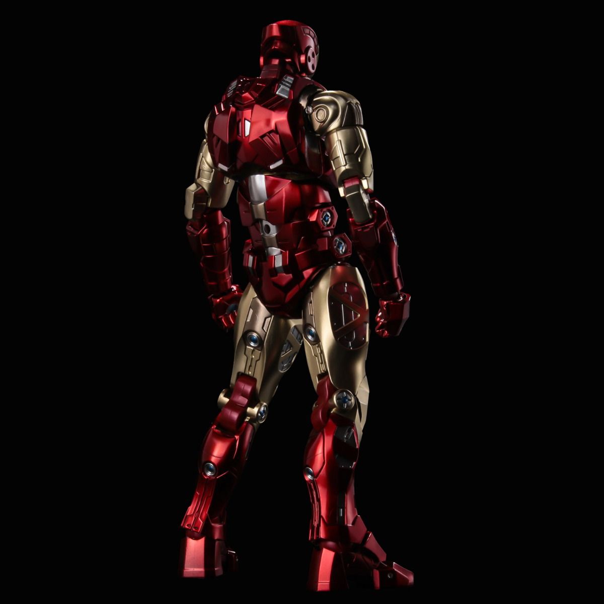 PRE-ORDER Fighting Armor - Iron Man [2nd Release]