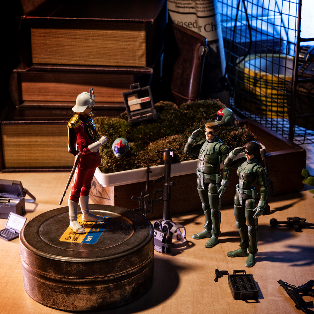 PRE-ORDER G.M.G. - Mobile Suit Gundam - Principality of Zeon - Normal Suits 04 & 05 + Char Aznable Set [EXCLUSIVE]