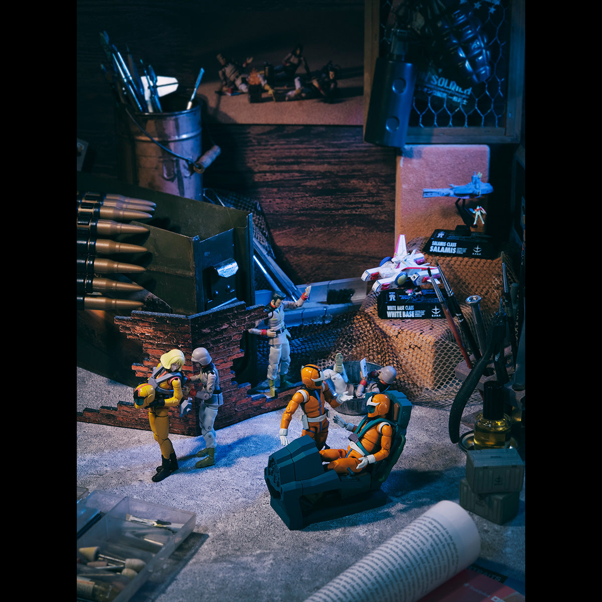 PRE-ORDER GMG - Mobile Suit Gundam - Earth Federation Forces 04/05 + Sayla Mass [EXCLUSIVE]