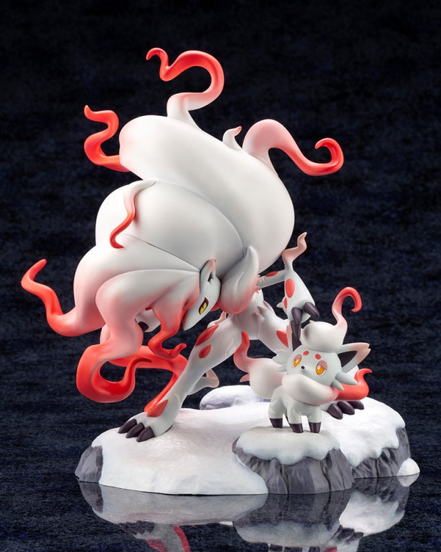 PRE-ORDER Pokémon Legends Arceus - Zoroark & Zorua Jade Form [EXCLUSIVE]