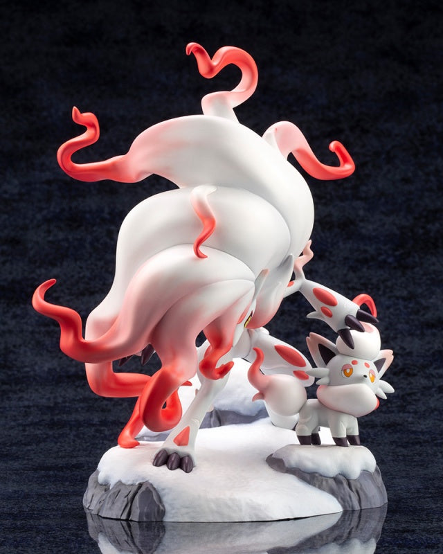 PRE-ORDER Pokémon Legends Arceus - Zoroark & Zorua Jade Form [EXCLUSIVE]