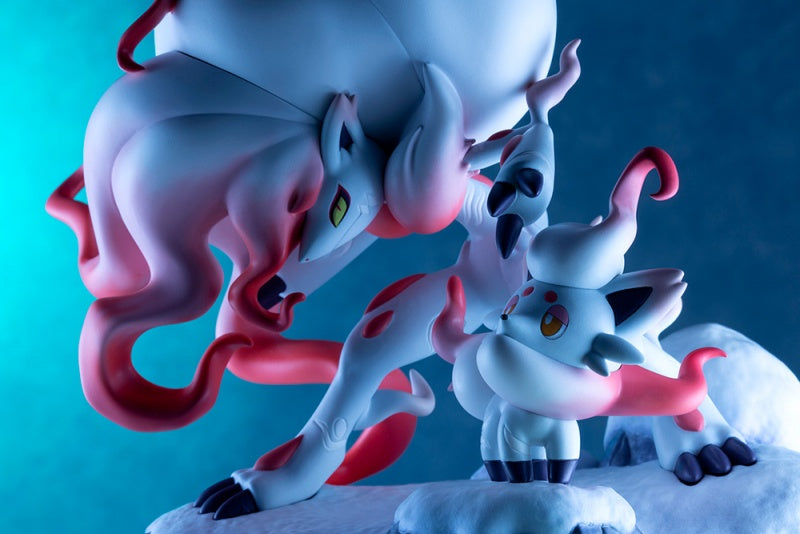 PRE-ORDER Pokémon Legends Arceus - Zoroark & Zorua Jade Form [EXCLUSIVE]