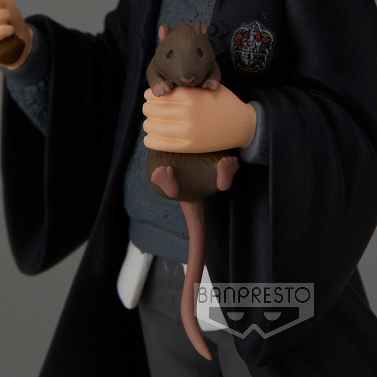PRE-ORDER Harry Potter Q Posket - Ron Weasley with Scabbers [EXCLUSIVE]