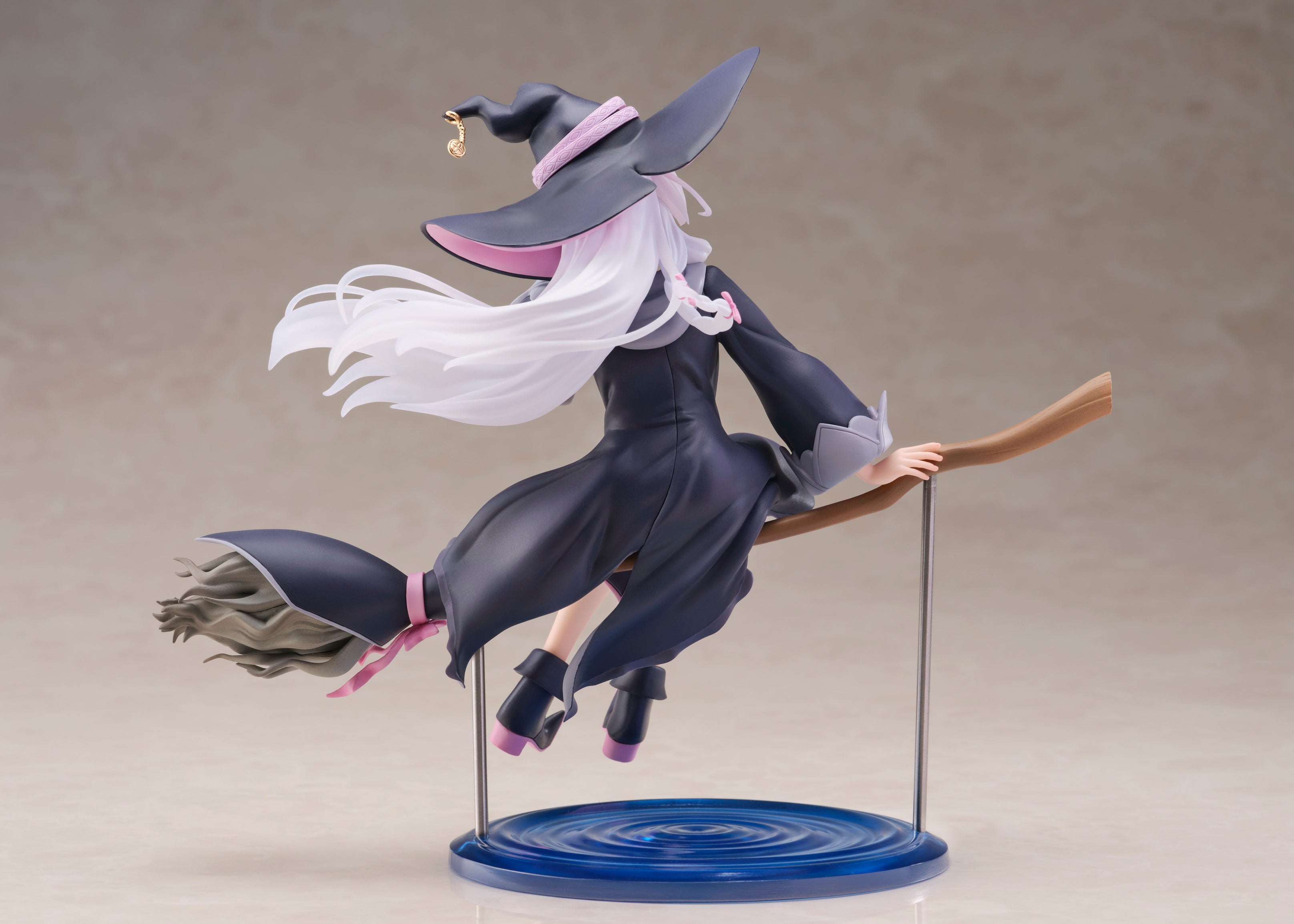 PRE-ORDER Wandering Witch: The Journey of Elaina AMP+ Figure - Elaina: Witch Dress Ver.