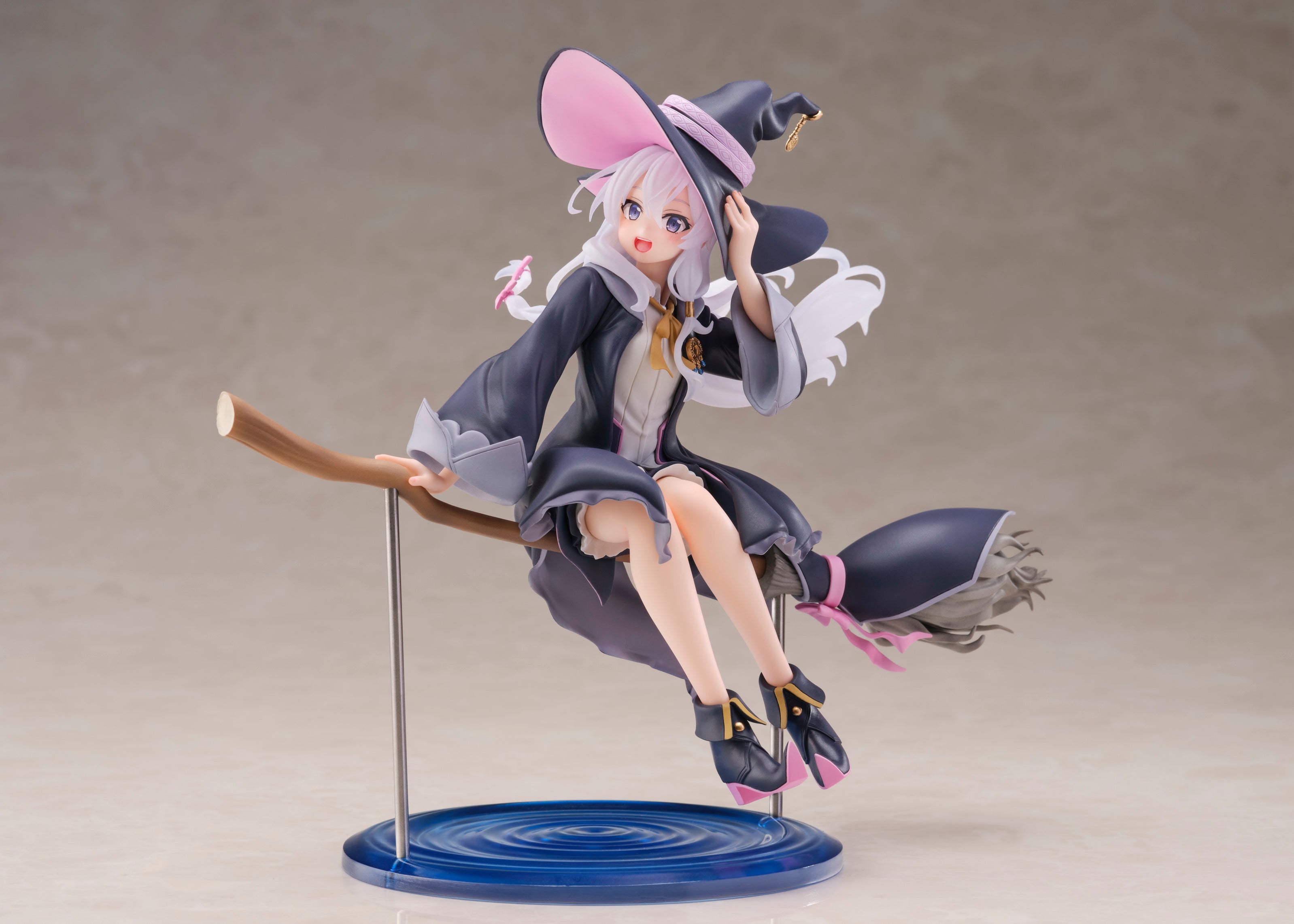 PRE-ORDER Wandering Witch: The Journey of Elaina AMP+ Figure - Elaina: Witch Dress Ver.